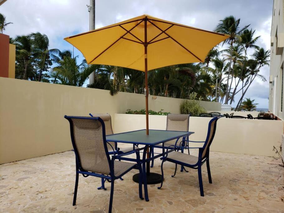 1St Level Unit Steps To Beach- Cold Air Conditioner At Poza Del Mar Luquillo Exterior foto